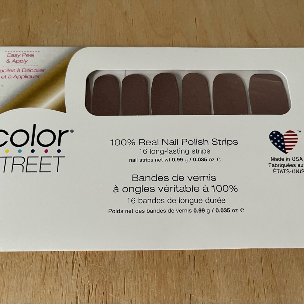 Color Street Nail Polish Strips in “Gratitude is Everything “